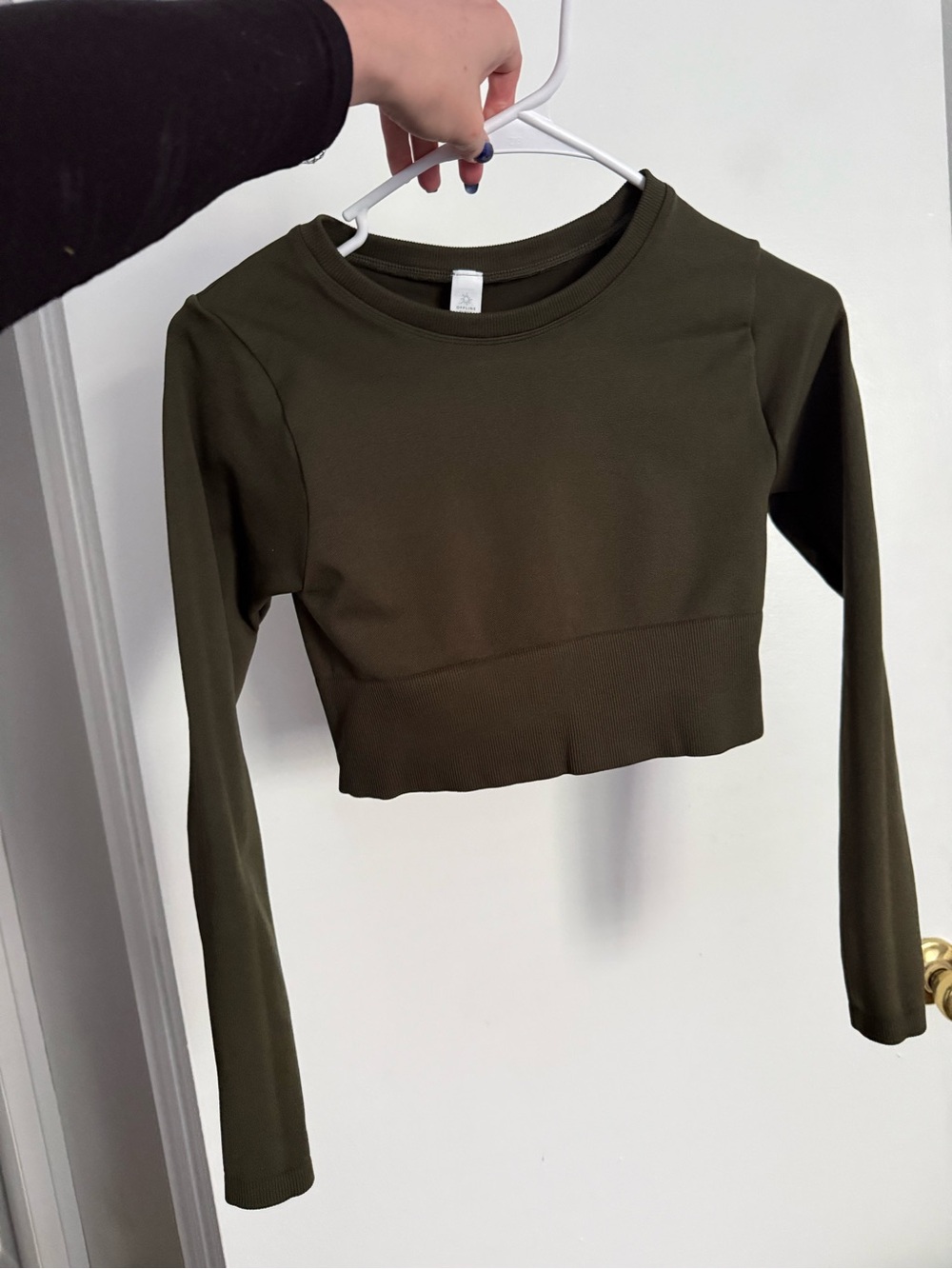 Aerie Active Olive Cropped Long-Sleeve Top